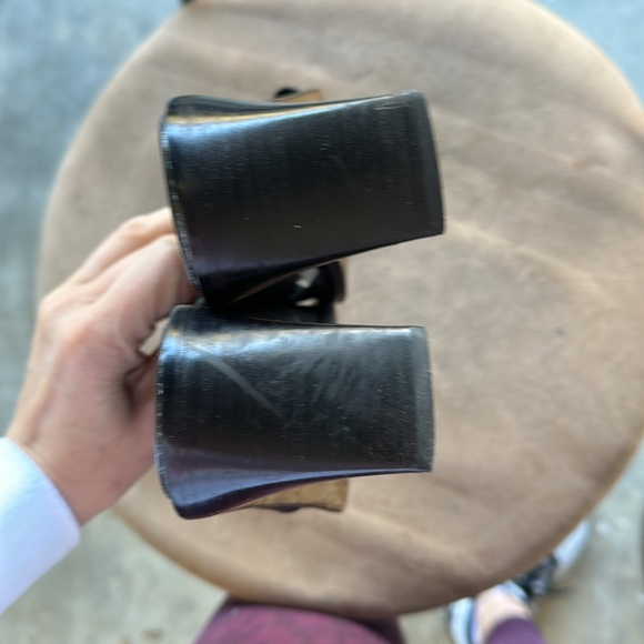 Donald Pilner Block Heel size 6 - Picture 5 of 6